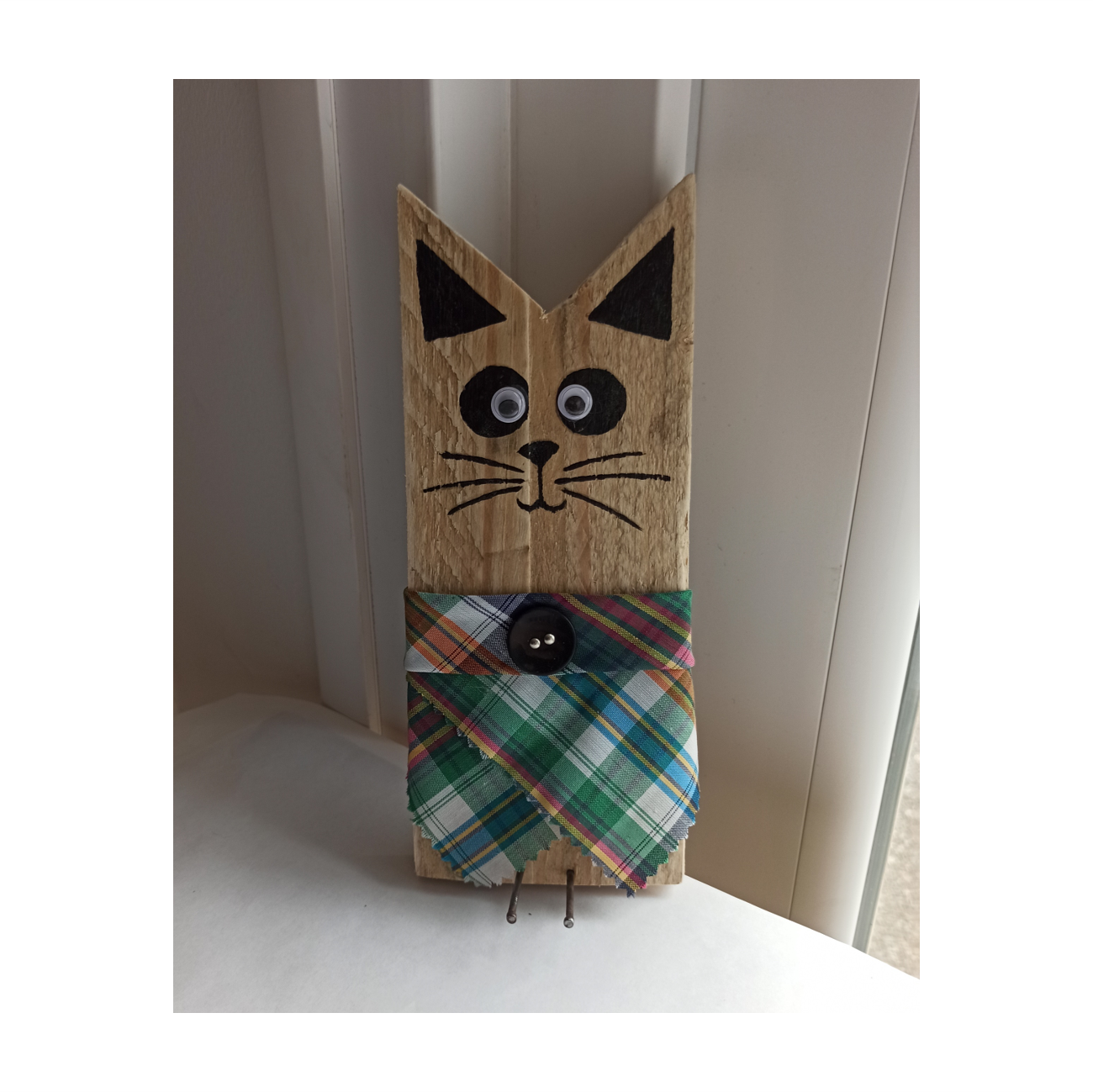 Chat en bois